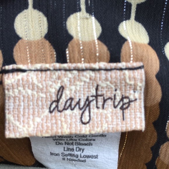 Daytrip short sleeve blouse - Picture 4 of 4